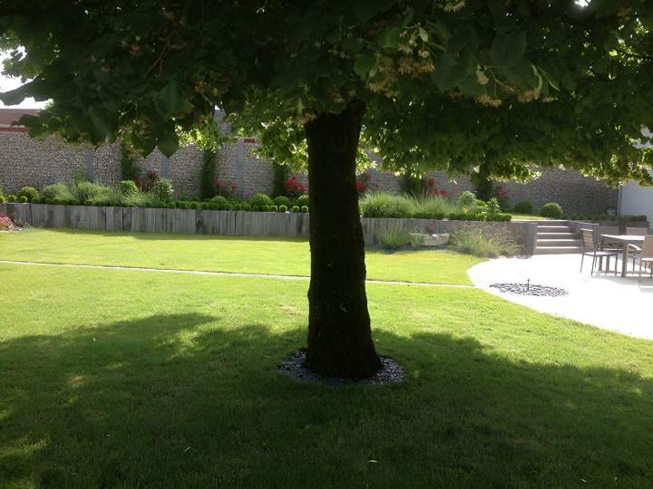 Service d'aide à la personne pour le jardinage Pithiviers